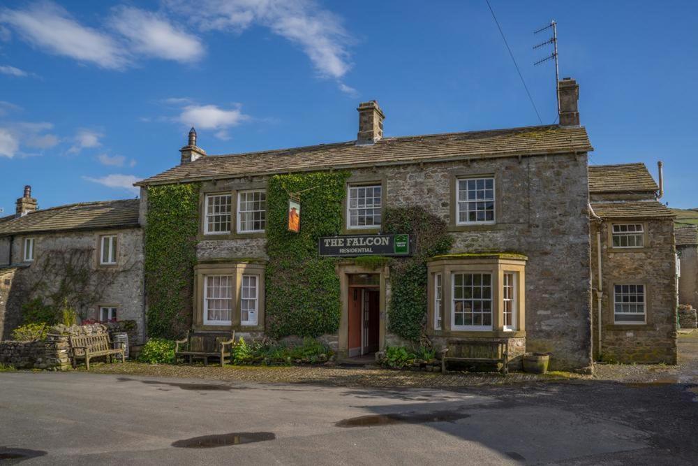 The Falcon Inn Arncliffe Bagian luar foto